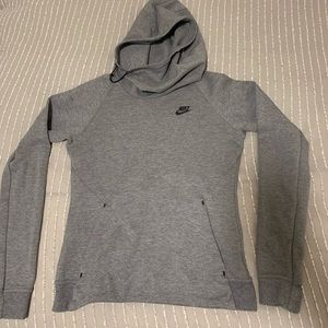 Gray Nike crew neck